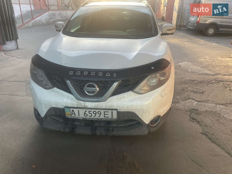 Позашляховик / Кросовер Nissan Qashqai 2014 в Києві