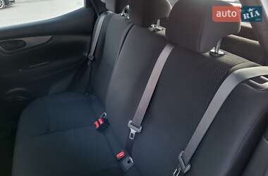 Внедорожник / Кроссовер Nissan Qashqai 2018 в 