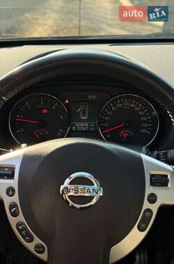Внедорожник / Кроссовер Nissan Qashqai 2010 в 