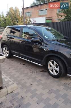 Позашляховик / Кросовер Nissan Qashqai 2009 в Лубнах