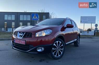 Внедорожник / Кроссовер Nissan Qashqai 2010 в 