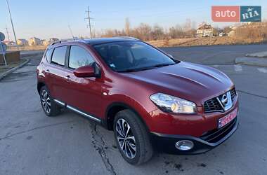 Внедорожник / Кроссовер Nissan Qashqai 2010 в 