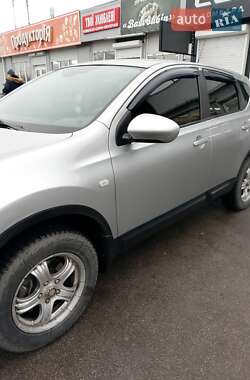 Позашляховик / Кросовер Nissan Qashqai 2008 в Каневі