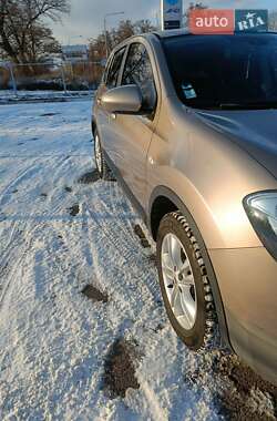 Внедорожник / Кроссовер Nissan Qashqai 2011 в Черкассах