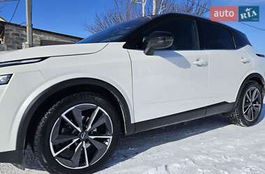 Позашляховик / Кросовер Nissan Qashqai 2023 в 