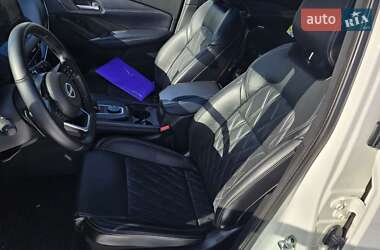 Позашляховик / Кросовер Nissan Qashqai 2023 в 