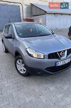 Внедорожник / Кроссовер Nissan Qashqai 2011 в Ивано-Франковске