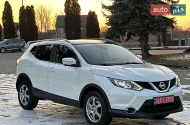 Позашляховик / Кросовер Nissan Qashqai 2014 в Дубні