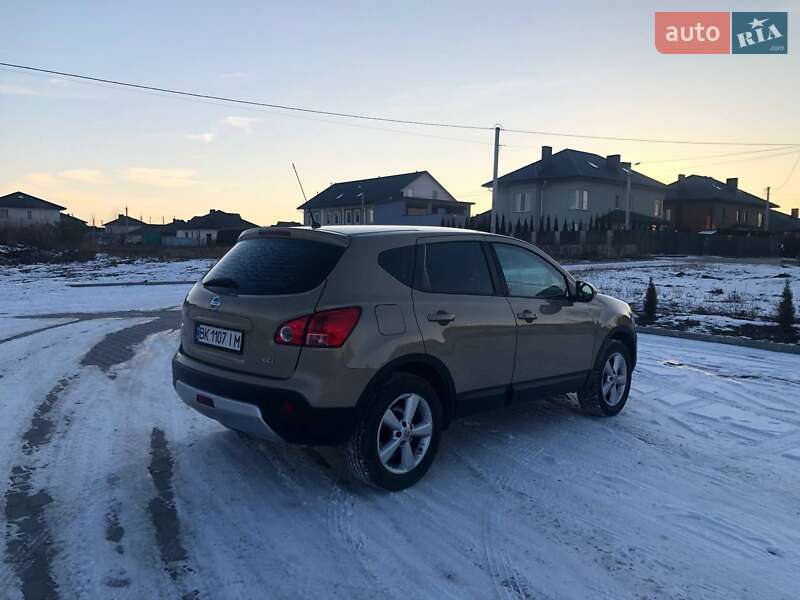 Позашляховик / Кросовер Nissan Qashqai 2007 в Луцьку