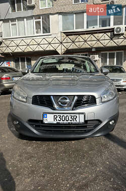 Позашляховик / Кросовер Nissan Qashqai 2011 в Дніпрі