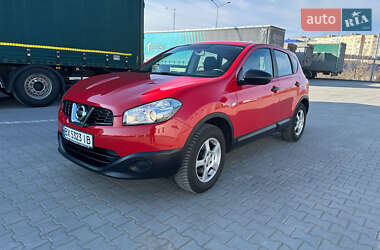 Позашляховик / Кросовер Nissan Qashqai 2011 в 
