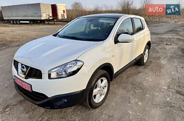 Внедорожник / Кроссовер Nissan Qashqai 2010 в Калуше