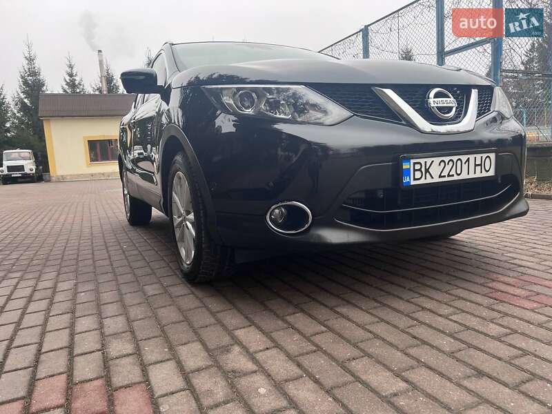 Позашляховик / Кросовер Nissan Qashqai 2014 в Рокитному