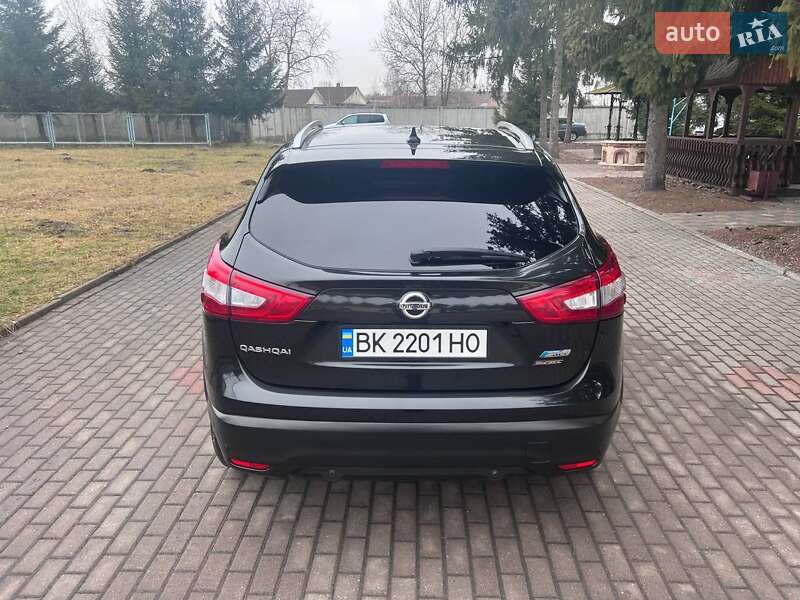 Позашляховик / Кросовер Nissan Qashqai 2014 в Рокитному