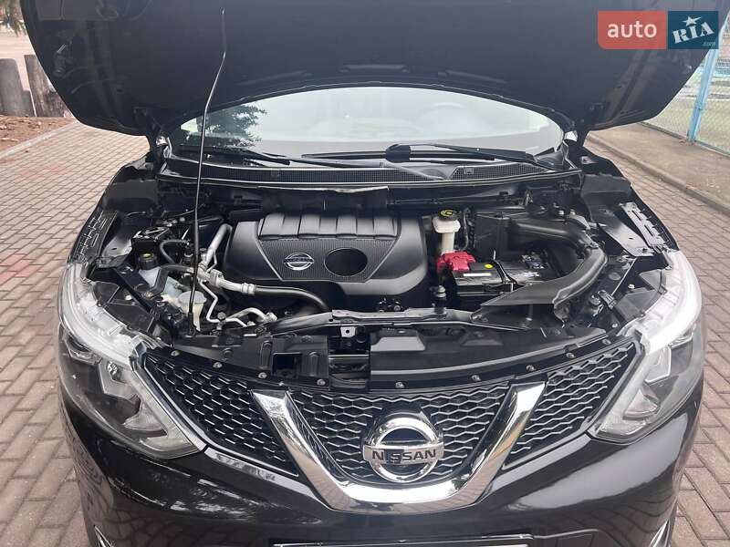 Позашляховик / Кросовер Nissan Qashqai 2014 в Рокитному