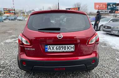 Внедорожник / Кроссовер Nissan Qashqai 2010 в Песочине