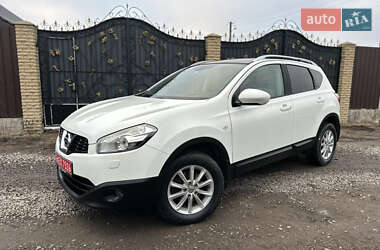 Внедорожник / Кроссовер Nissan Qashqai 2010 в Миргороде