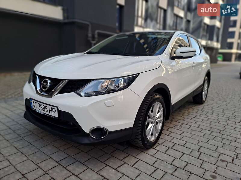 Внедорожник / Кроссовер Nissan Qashqai 2014 в 