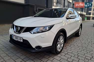 Внедорожник / Кроссовер Nissan Qashqai 2014 в 