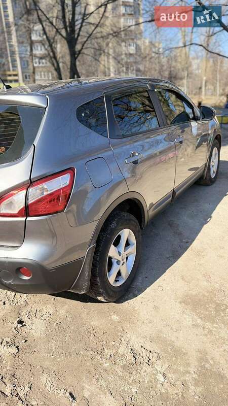 Позашляховик / Кросовер Nissan Qashqai 2012 в Дніпрі