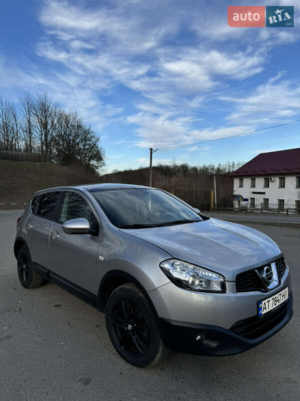 Внедорожник / Кроссовер Nissan Qashqai 2010 в Галиче