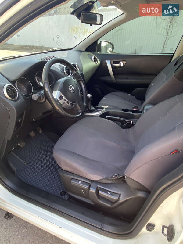 Внедорожник / Кроссовер Nissan Qashqai 2009 в Львове