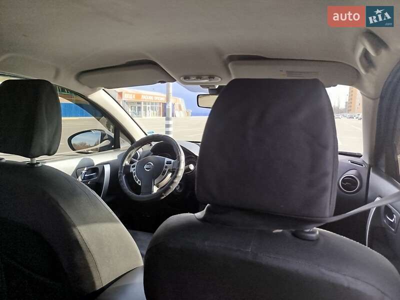 Внедорожник / Кроссовер Nissan Qashqai 2010 в Каменец-Подольском