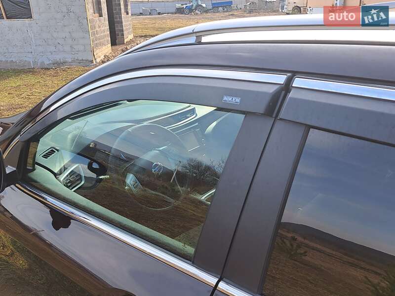 Внедорожник / Кроссовер Nissan Qashqai 2014 в Ивано-Франковске