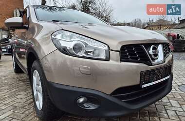 Позашляховик / Кросовер Nissan Qashqai 2013 в Сумах