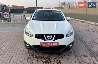 Внедорожник / Кроссовер Nissan Qashqai 2012 в Сарнах