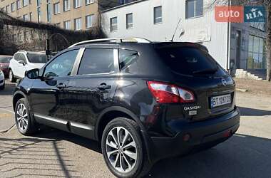 Позашляховик / Кросовер Nissan Qashqai 2010 в Миколаєві