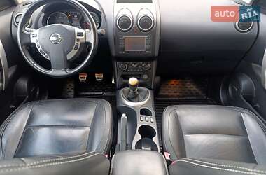 Позашляховик / Кросовер Nissan Qashqai 2013 в 
