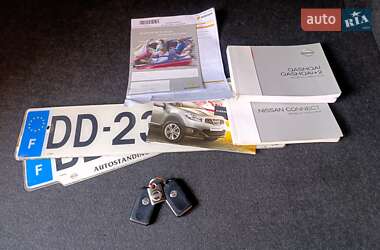 Позашляховик / Кросовер Nissan Qashqai 2013 в 