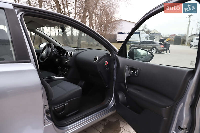 Внедорожник / Кроссовер Nissan Qashqai 2011 в Бучаче