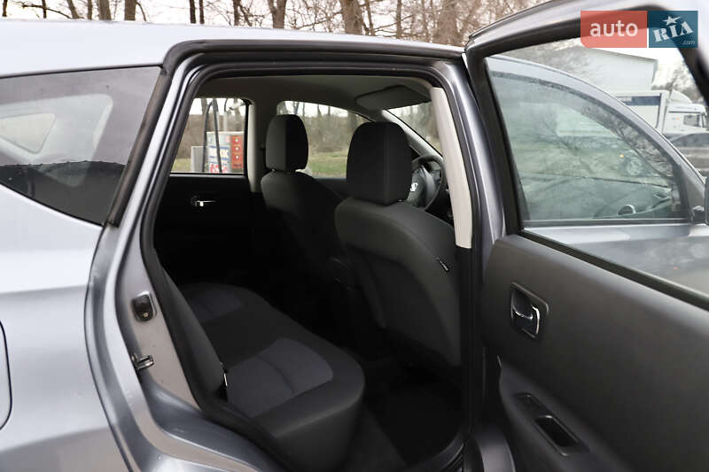 Внедорожник / Кроссовер Nissan Qashqai 2011 в Бучаче