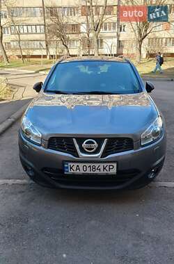 Внедорожник / Кроссовер Nissan Qashqai 2011 в 