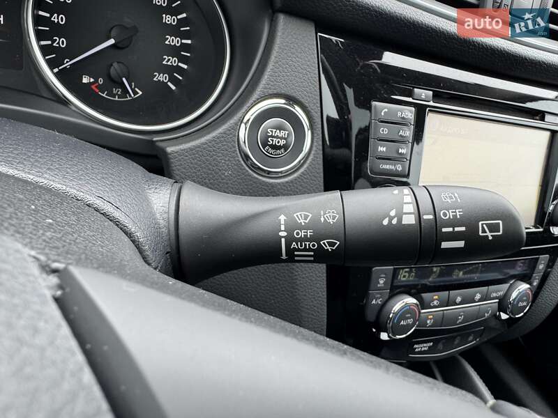 Позашляховик / Кросовер Nissan Qashqai 2020 в Києві