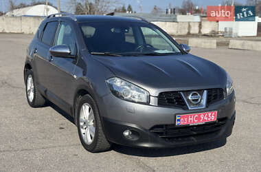 Внедорожник / Кроссовер Nissan Qashqai 2012 в 