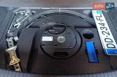 Позашляховик / Кросовер Nissan Qashqai 2013 в 