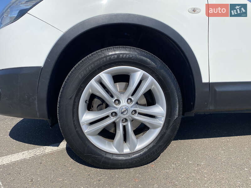 Позашляховик / Кросовер Nissan Qashqai 2011 в Одесі