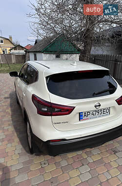 Внедорожник / Кроссовер Nissan Qashqai 2018 в 