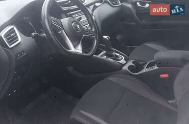 Позашляховик / Кросовер Nissan Qashqai 2020 в 