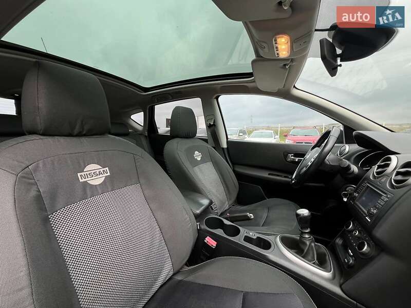 Позашляховик / Кросовер Nissan Qashqai 2012 в Львові