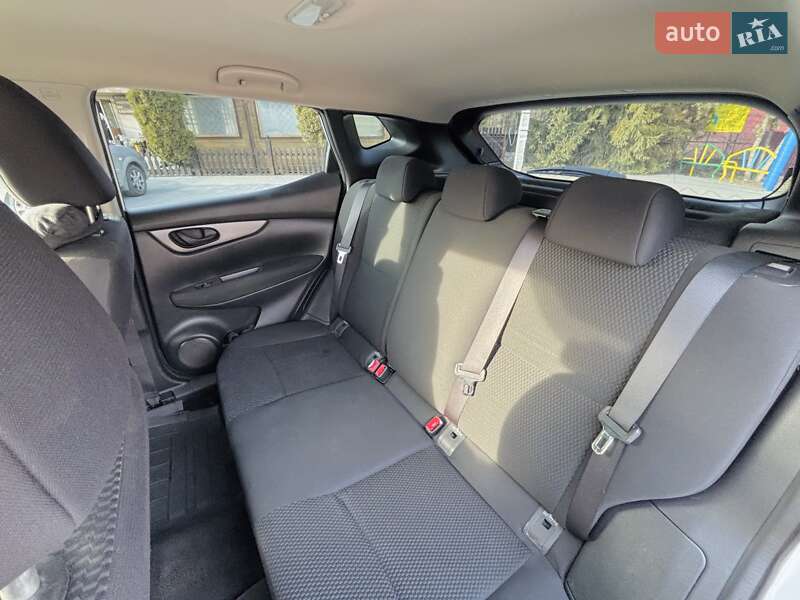 Внедорожник / Кроссовер Nissan Qashqai 2018 в Тернополе