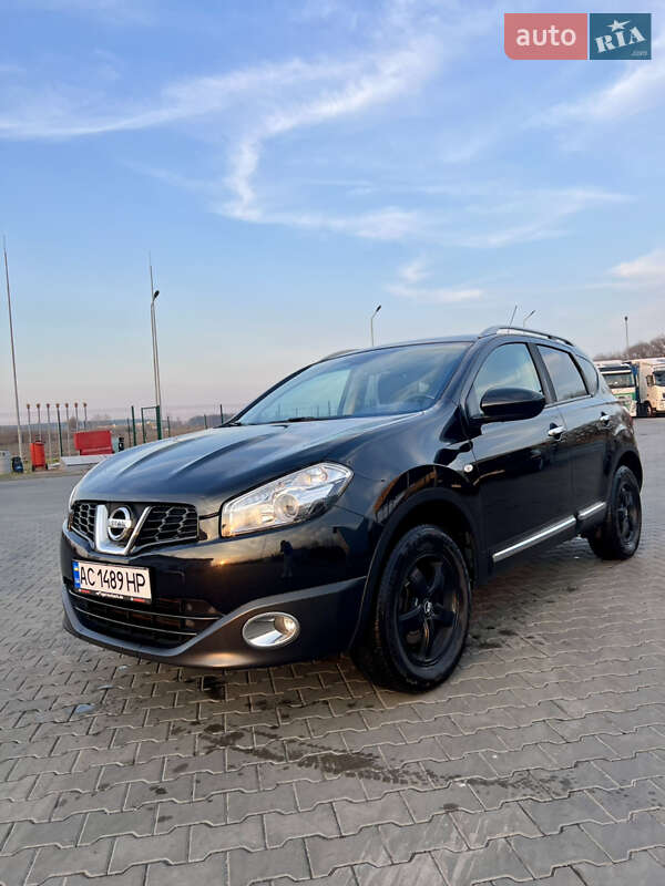 Внедорожник / Кроссовер Nissan Qashqai 2011 в Луцке