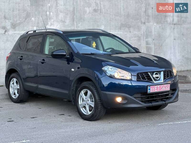 Внедорожник / Кроссовер Nissan Qashqai 2010 в Киеве