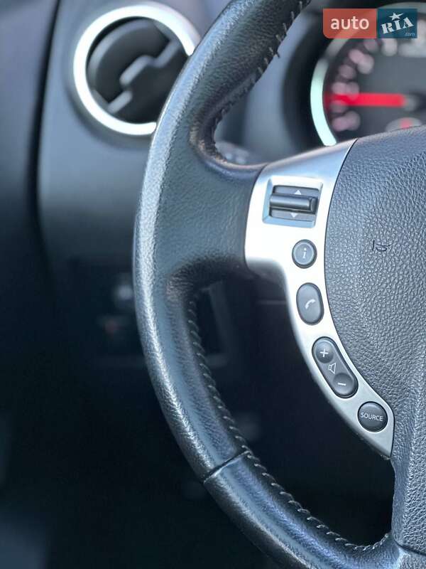 Внедорожник / Кроссовер Nissan Qashqai 2010 в Киеве