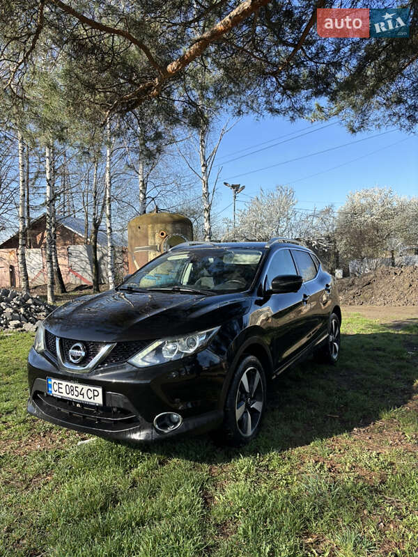 Внедорожник / Кроссовер Nissan Qashqai 2015 в 