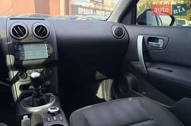 Внедорожник / Кроссовер Nissan Qashqai 2012 в 