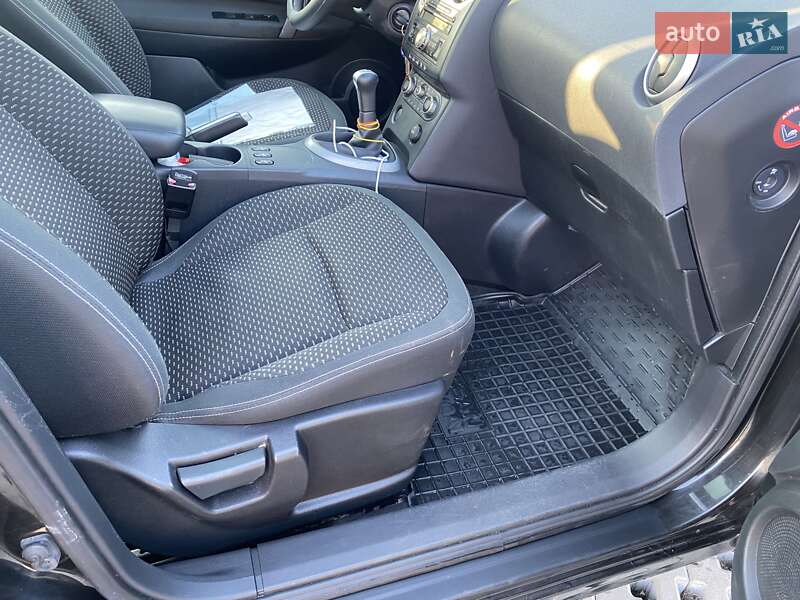 Позашляховик / Кросовер Nissan Qashqai 2008 в Тульчині